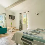 Logis Restaurant Le Pradinas Hotel