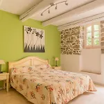 Hotel Logis Restaurant Le Pradinas
