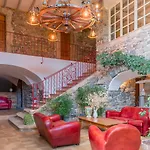 Hotel Logis Restaurant Le Pradinas