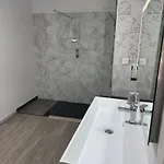 Logis Restaurant Le Pradinas 3*
