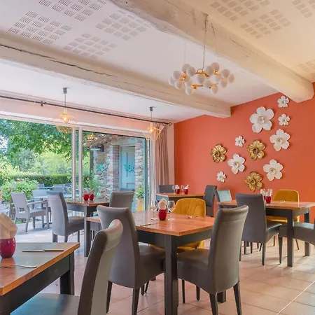 Logis Hotel Restaurant Le Pradinas 3* Андюз