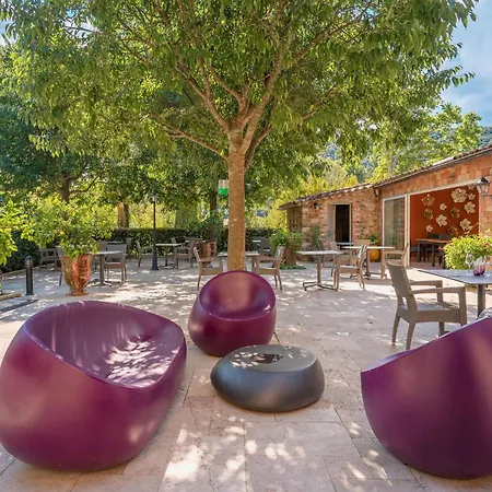 Logis Restaurant Le Pradinas 3*