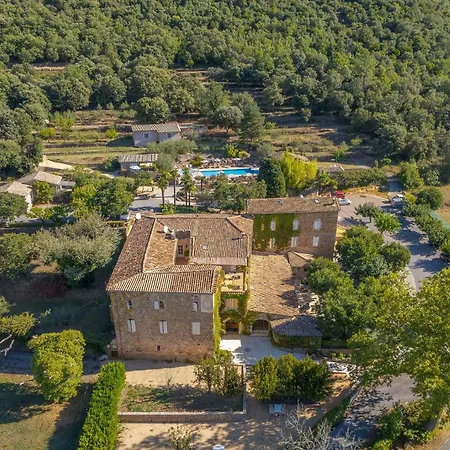 Отель Logis Hotel Restaurant Le Pradinas 3*