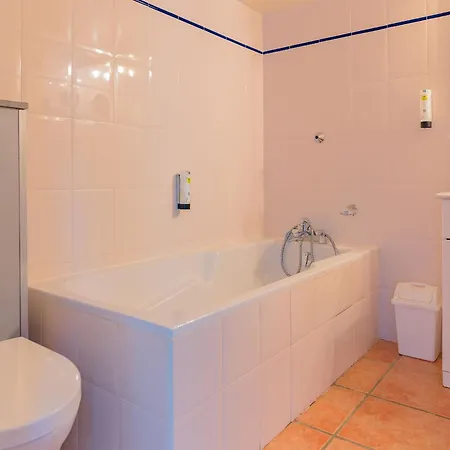 Logis Restaurant Le Pradinas 3*