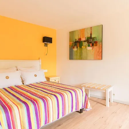 Logis Hotel Restaurant Le Pradinas 3*