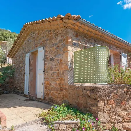 Szálloda Logis Restaurant Le Pradinas Anduze