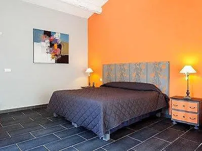Logis Restaurant Le Pradinas Hotel Anduze