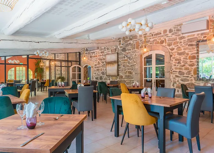 호텔 Logis Restaurant Le Pradinas 앙뒤즈